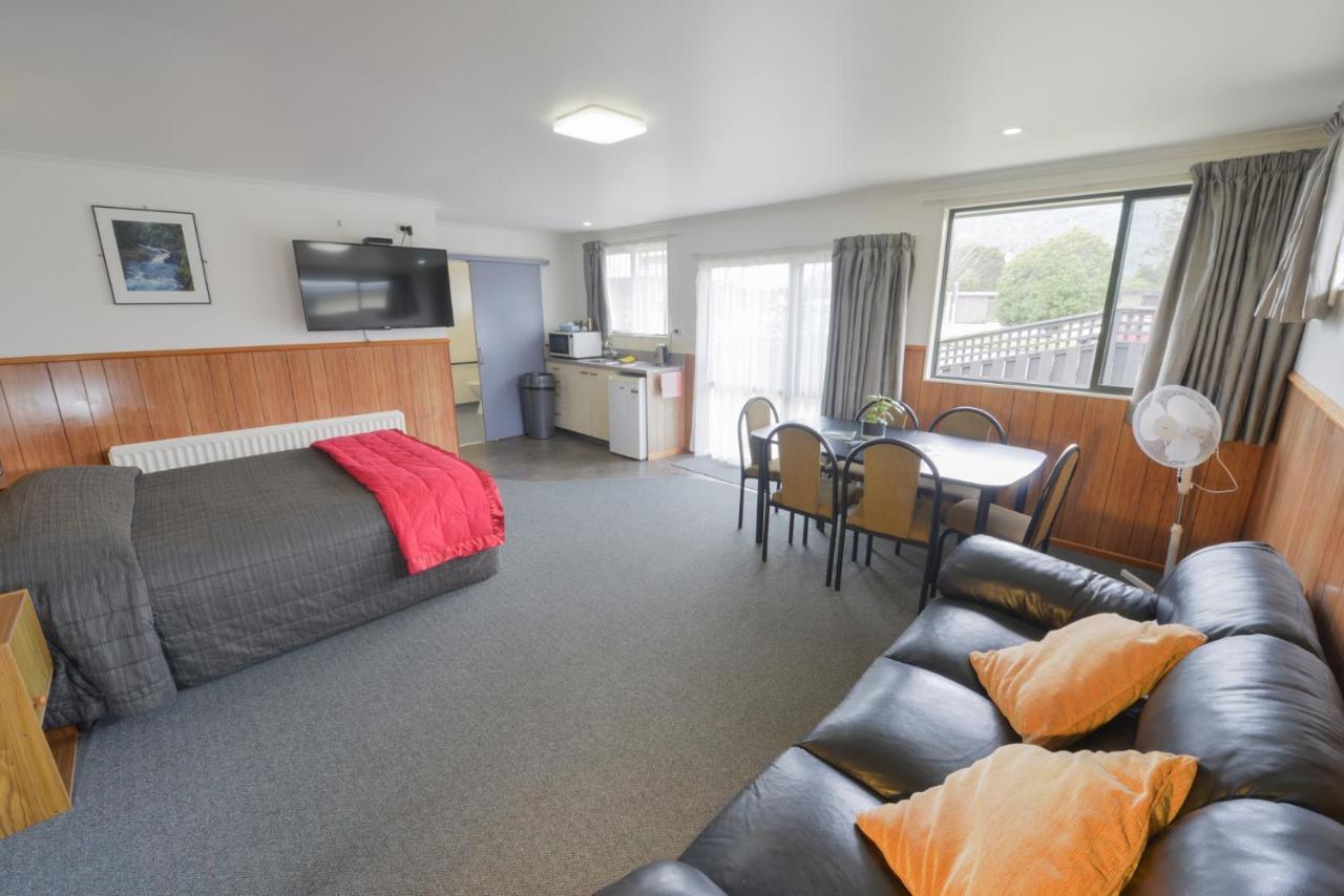 Wilderness Motel Accommodation Haast Exteriér fotografie