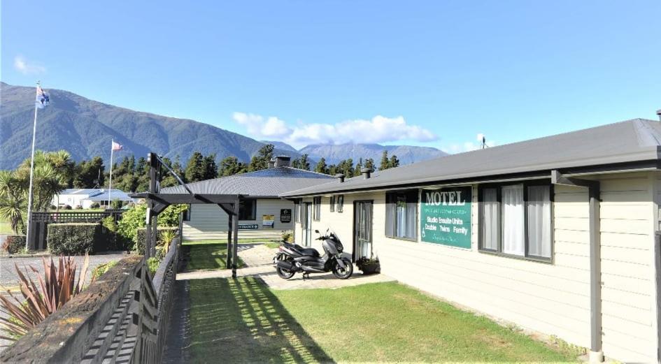 Wilderness Motel Accommodation Haast Exteriér fotografie